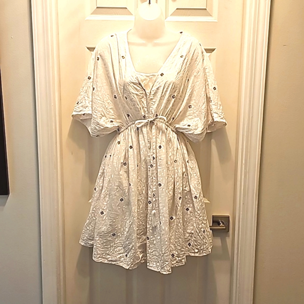 S/M WHITE DRESS